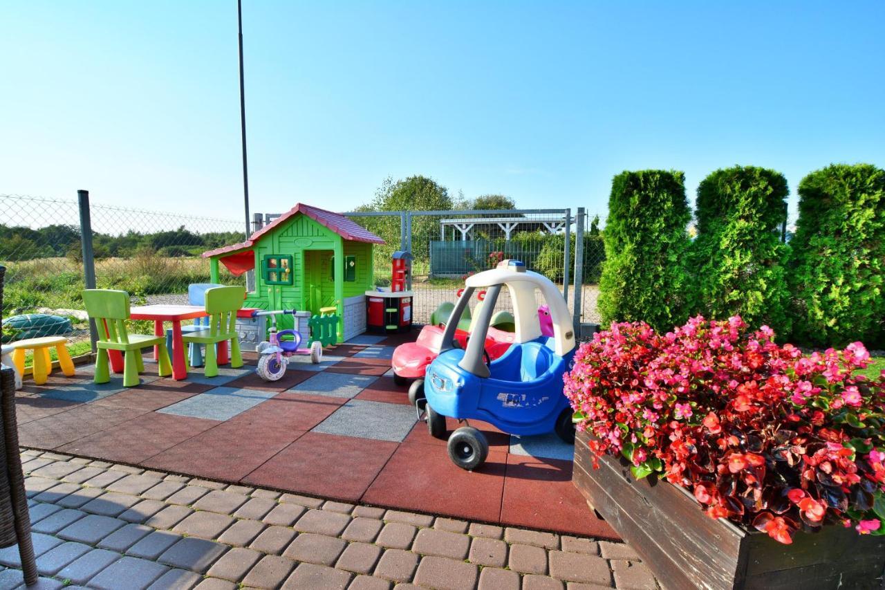 Amelia Apartamenty Sianożęty Exteriér fotografie